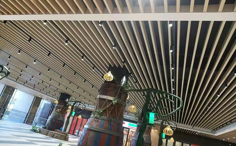 什么是鋁方通吊頂