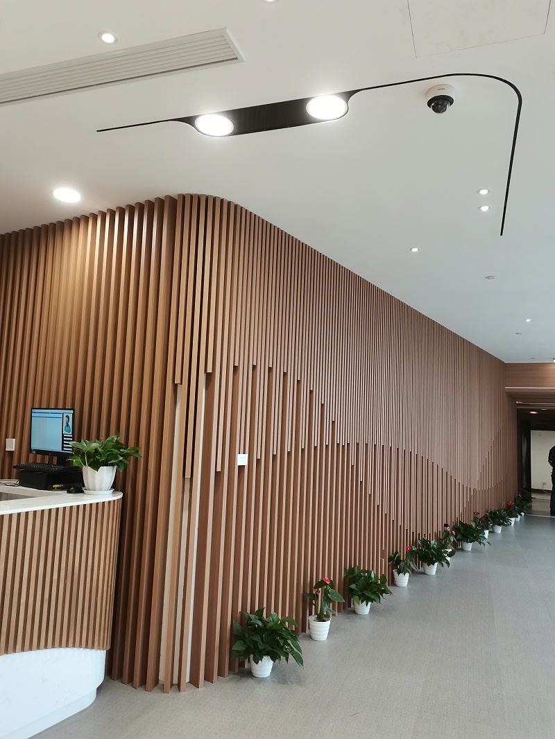 廠家生產(chǎn)定制鋁單板墻面